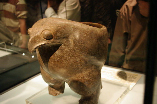 File:Neolithic pottery eagle ding.jpg