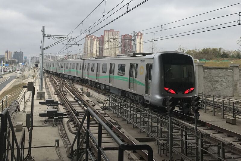 File:Line 4 Train Chengdu Metro.jpg