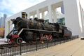 大连博物馆外静态展示的上游型0652号蒸汽机车