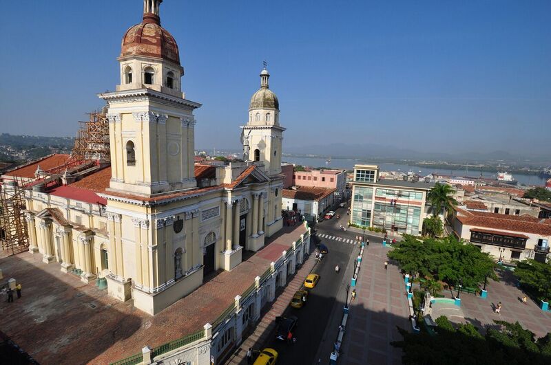 File:Catedral de Santiago de Cuba.jpg