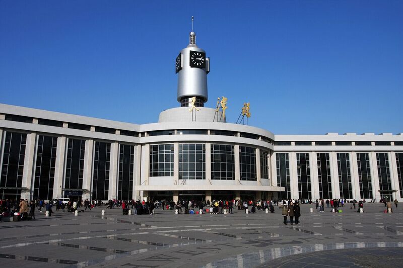 File:Tianjin Station 03.jpg