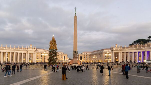 梵蒂冈圣伯多禄广场