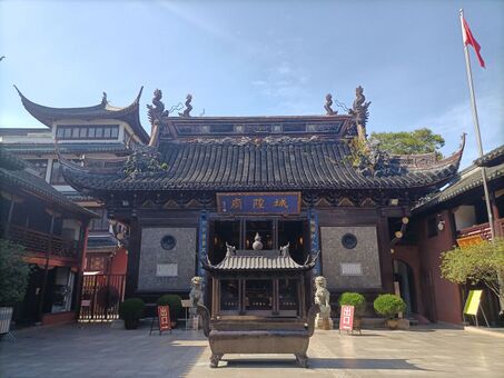 上海城隍庙大殿