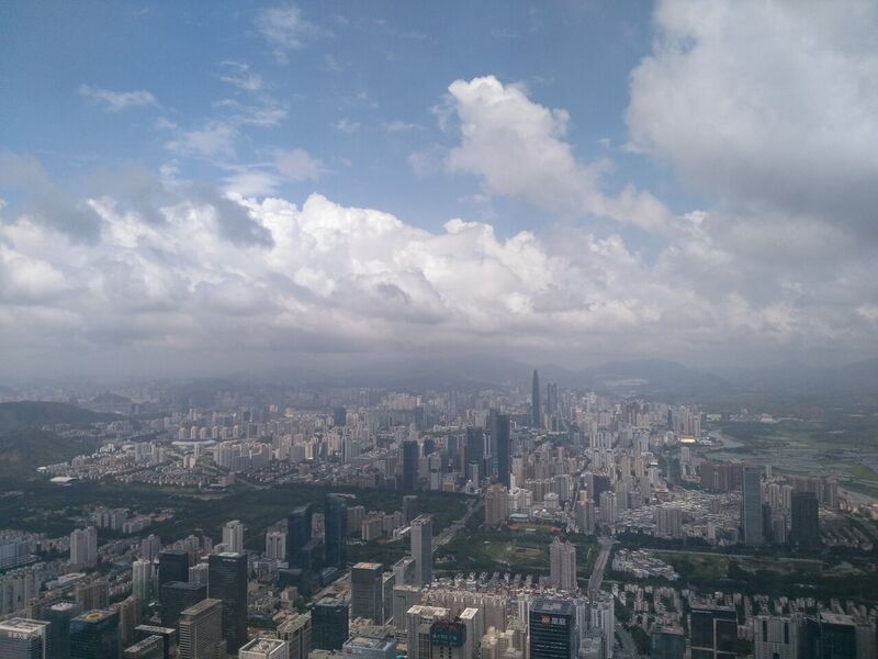 File:FREESKY观光层上所见的深圳之景.jpg