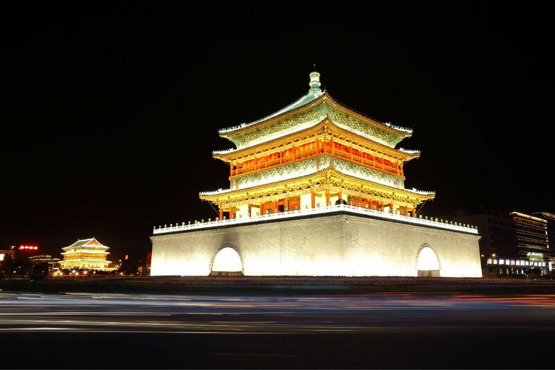 File:Xi'an Bell Tower 西安钟楼夜景.jpg