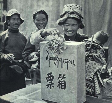 1963年，西藏自治区公民参与选举