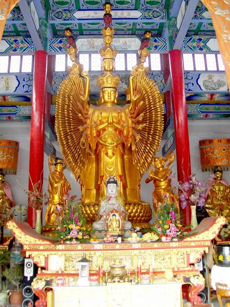 File:Thousand Armed Avalokitesvara - Guanyin Nunnery - 3.jpeg