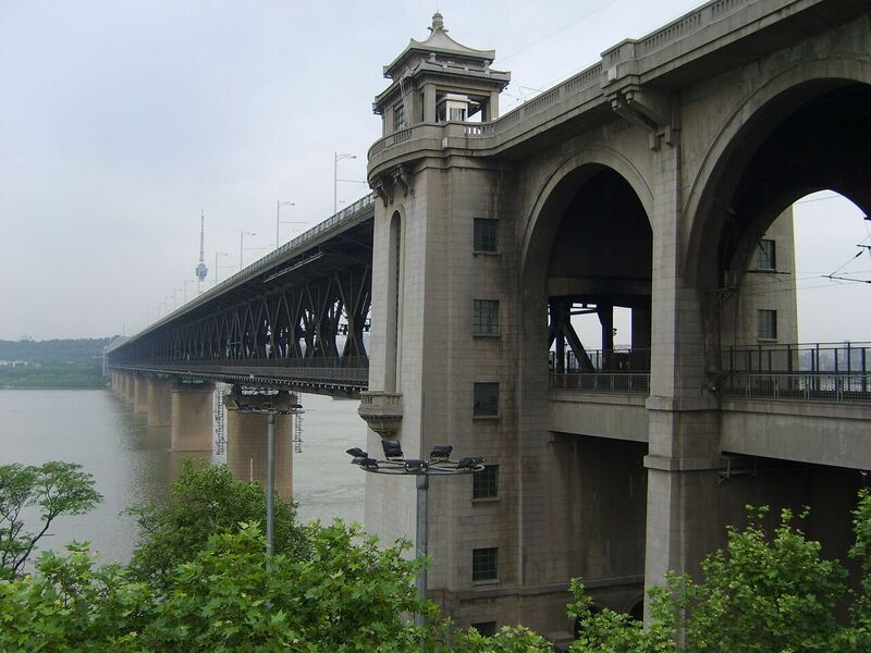 File:Wuhan Yangtze River Bridge-1.jpg
