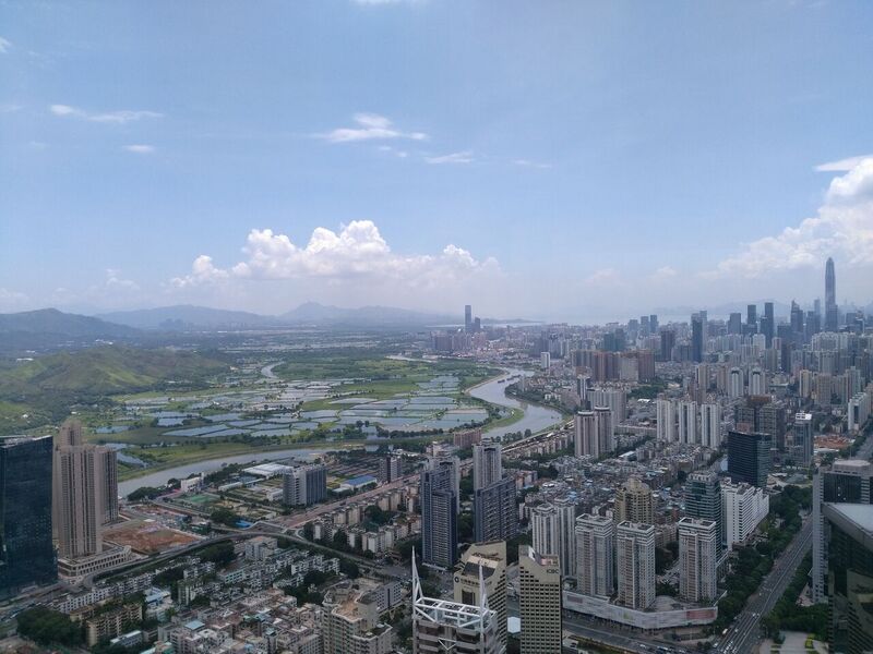File:从地王大厦上俯瞰鹏城.jpg